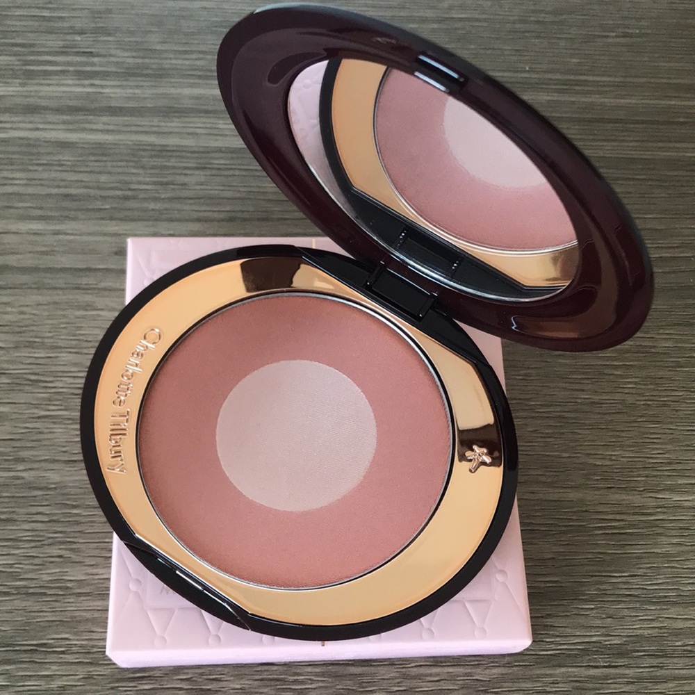 Charlotte Tilbury Cheek to Chic Blush color Pillow Talk NEW in Box